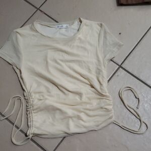 Active USA Cream Short Sleeve Ruched Top
